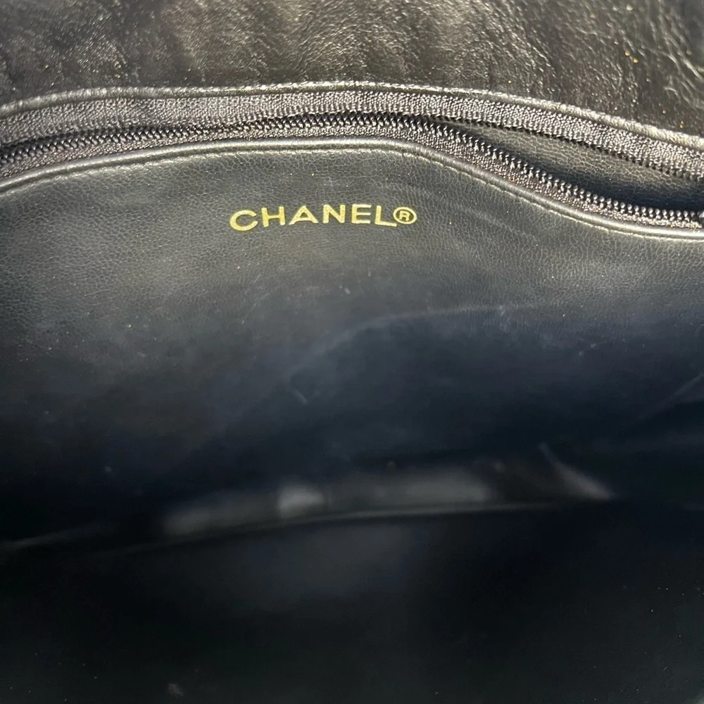 Lambskin black Chanel Matelasse